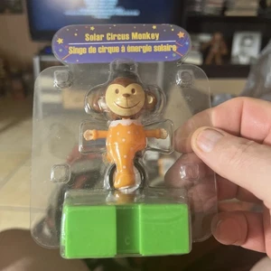 NEW Solar Powered Dancing Dancer Connectable Circus Monkey Performer Suncatcher! - Picture 1 of 1