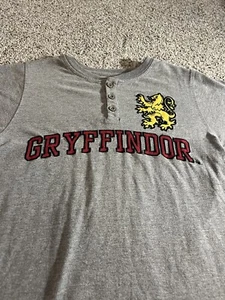 Wizarding World Of Harry Potter Universal Studios Gryffindor Shirt Youth Large - Picture 1 of 6
