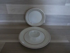 1 Eierbecher Porzellan Art + Design Sahara Germany + kleines Teller Neuwertig - Bild 1 von 2