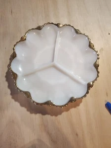 Anchor Hocking Fire King Milk Glass 3- Divided Serving Plate, Gold Trim NICE - Picture 1 of 2