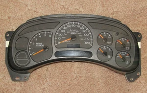 03-06 Chevy Instrument Cluster 15224141 - Picture 1 of 13