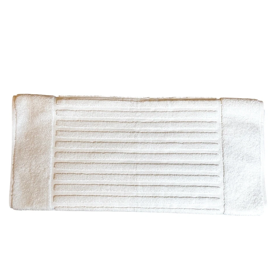 Alfombra de baño de algodón turco de lujo FRETTTE 1860 blanca texturizada acanalada NUEVA Foto 1 de 4