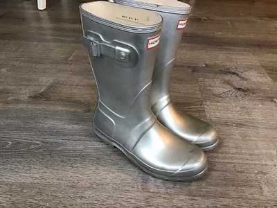 HUNTER Womens Size 8 US Original Short Silver Metallic Rubber Rain Boots Silver - Image 1 of 4