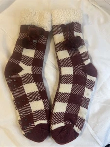 Bass Pro Shops rot kariert bequem kariert natürliche Reflexionen gemütliche Bommel - Bild 1 von 5