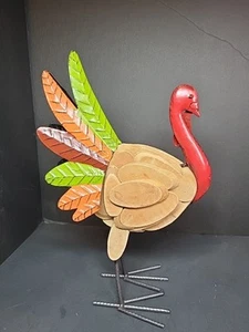 12" TURKEY OF COLORFUL PRESSED TIN, WOOD OVALS & METAL FIGURINE - Picture 1 of 4