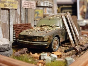 Saab 900 Turbo Coupe año 1977 - Diorama encontrado en granero a escala 1:43 - Imagen 1 de 12