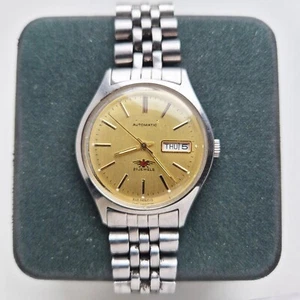 Citizen yellow Face Day&Date Automatic 21 Jewels Japan Wrist Watch - Picture 1 of 10