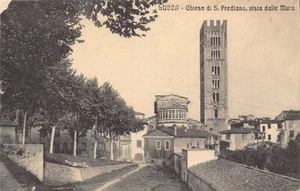 Italia - LUCCA - Chiesa di S. Frediano, vista dalle Mura - Picture 1 of 2