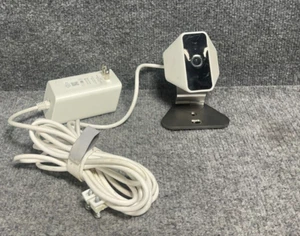 Xfinity SCHC2AEW Wireless Indoor Outdoor Security Camera W/ Power Adapter - Picture 1 of 14