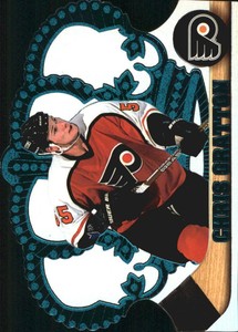1997-98 Crown Royale Emerald Green #96 Chris Gratton