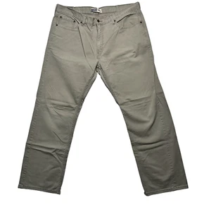 Levi's Signature Jeans Men's 38 X 32 Gray Denim Stretch Light Wash Straight Leg - Picture 1 of 9
