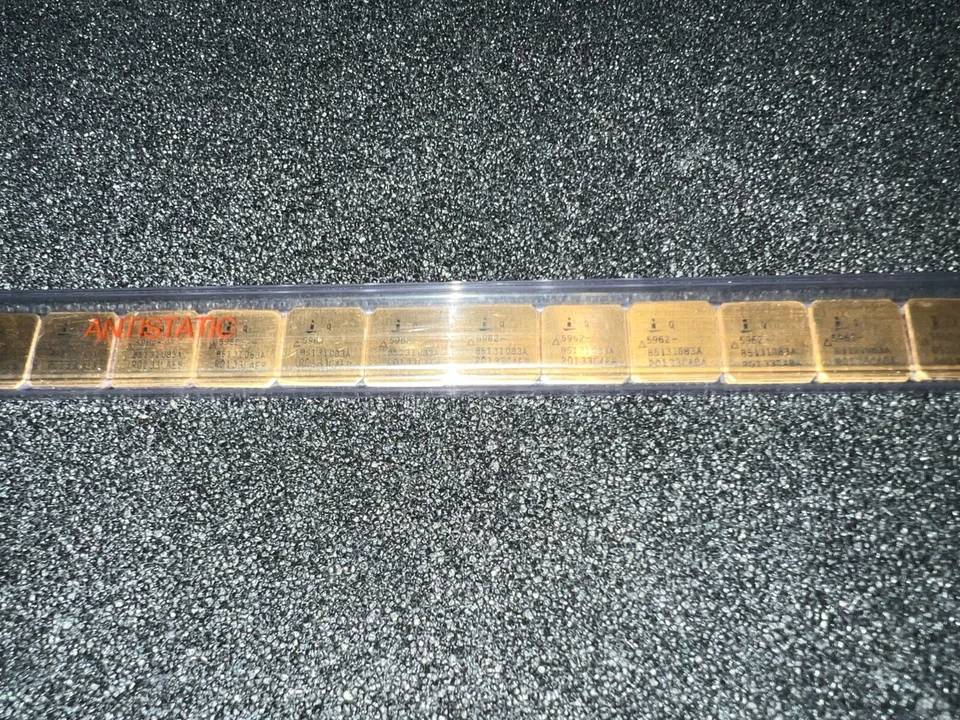 5962-85131083A - Image 1 of 1