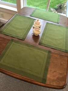 Pier 1 Imports 6 grüne Wende-Tischsets 100 % Baumwolle 20 x 14 neu ohne Etikett - Bild 1 von 4
