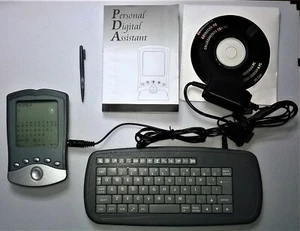 PERSONAL DIGITAL ASSISTANT - Altroconsumo - COMPLETO DI ACCESSORI E ISTRUZIO - Foto 1 di 3