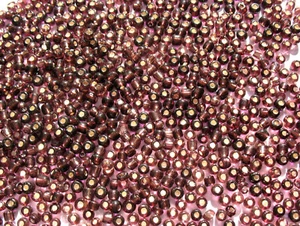 Raisin Purple - Craft Medley 6/0 Colour-lined Transparent Glass Seed Beads - Imagen 1 de 9