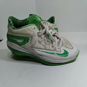 Nike LeBron 11 Low ‘Easter’ GS Size 7Y Jordan Retro Space Jam Air Max Dunk Sb - Picture 1 of 12