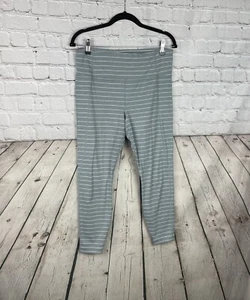 Athleta Women’s Large Gray White Striped Athletic Workout Leggings LKNW - Picture 1 of 9