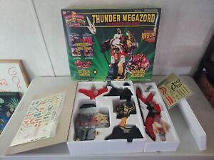 vintage 1994 Power Rangers Thunder Megazord Bandai Toys Thunderzord Power Zord
