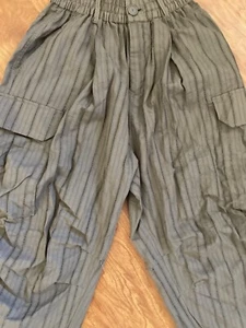 🎄Zara Parachute Pants Size M -L - Picture 1 of 6