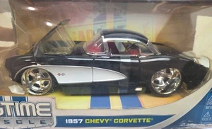 Chevrolet Corvette 1957 Jada Big Time Muscle 1:24 negro-blanco modelo de coche fundido a presión - Imagen 1 de 5