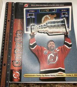 6 ottobre 2000 NHL New Jersey Devils Center Ice Game Magazine - Celebrazione Coppa - Foto 1 di 5