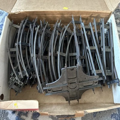 Vtg Marx O Scale Track Lot59  Straight and Curved  And 1 Marx 90 Degree Crossing - Image 1 of 4