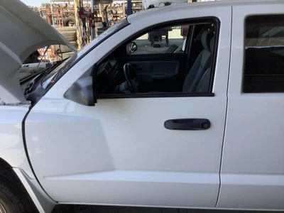 Used Front Left Door Assembly Front fits: 2008 Dodge Dakota L. manual Front Left - Image 1 of 4