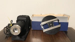 Argus Slide Projector Powers On Metal Mid Century Great Prop Industrial Vintage - Picture 1 of 5