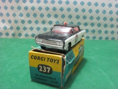   Vintage -  OLDSMOBILE SUPER 88  SHERIFF CAR  -   Corgi Toys 237  - MIB   - Immagine 1 di 4
