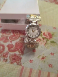 WRIST WATCH - NEW - Picture 1 of 2