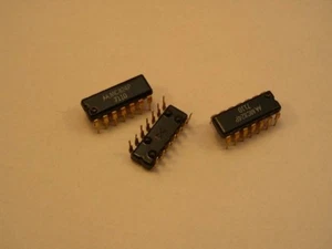 1x sehr alter und seltener MC824P - DIP14 in Gold - vintage - Bild 1 von 1