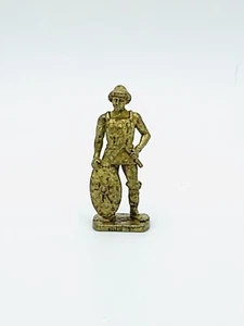 Vintage Kinder Surprise Scame Metal Figurine Micro Hun Soldier Knight 4cm - Picture 1 of 6