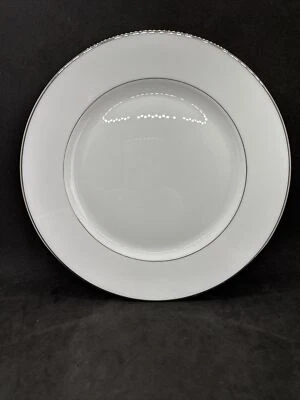 PLATO DE CENA CRISTAL BERNARDAUD - 10 3/8" Nuevo con pegatinas originales Foto 1 de 4