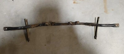 97 KAWASAKI LAKOTA 300 SOPORTE GUARDABARROS DELANTERO MONTAJE Foto 1 de 2