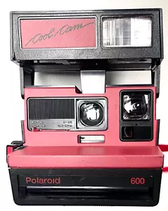 SELTENE ORIGINAL VINTAGE POLAROID 600 ROT & SCHWARZ COOL CAM SOFORTBILDFILM KAMERA - Bild 1 von 7