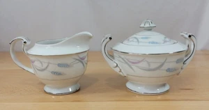 Royal Weizen Milchkännchen und Zuckerdose mit Deckel von Valmont China Made in Japan blau - Bild 1 von 13