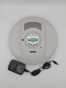 PetSafe Indoor Funkzaun (RR-100/IRF-100) Ersatzsockel mit Netzstecker - Bild 1 von 6