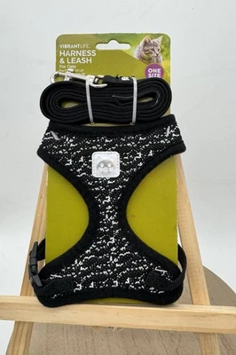 **NUEVO** VIBRANT LIFE Arnés y correa para gatos, entrenamiento al aire libre se adapta a 5-10 libras  Foto 1 de 2