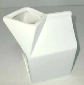 SAVINIO DESIGNS Porcelain Ceramic White Milk Carton Creamer - Picture 1 of 10