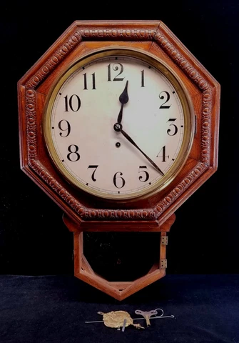 Waterbury Oak Regulator Wall Clock Short Drop & Wind Up Key For Repair But Runs Cover