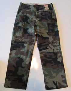 Pantalone uomo Levis 100% cotone asso cargo mimetico 40 x 30 nuovo con etichetta - Foto 1 di 7