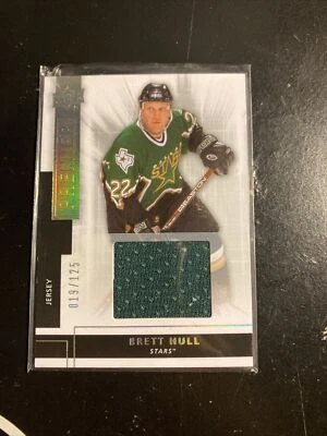 Brett Hull Premeir Jersey Card  /125 14-15 - Image 1 of 2