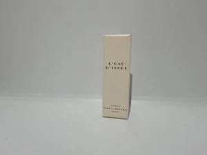 Issey Miyake L' Eau d' Issey Perfume Miniatura 3 ml - Imagen 1 de 2