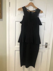 River Island dress only worn once great condition medium length - Picture 1 of 1
