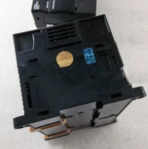 Used 1PC Omron CP1L-M40DR-A Output Module CP1LM40DRA PLC Module Tested Used - Picture 1 of 6