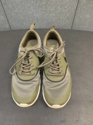 Nike Schuhe Damen Air Max Thea Kahki grün Mesh Laufen Turnschuhe US 6,5 - Bild 1 von 4