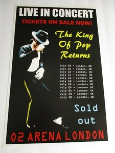 Poster MICHAEL JACKSON Il Re del Pop Ritorno 02Arena 17" X 11" Cartoncino Pesante - Foto 1 di 3