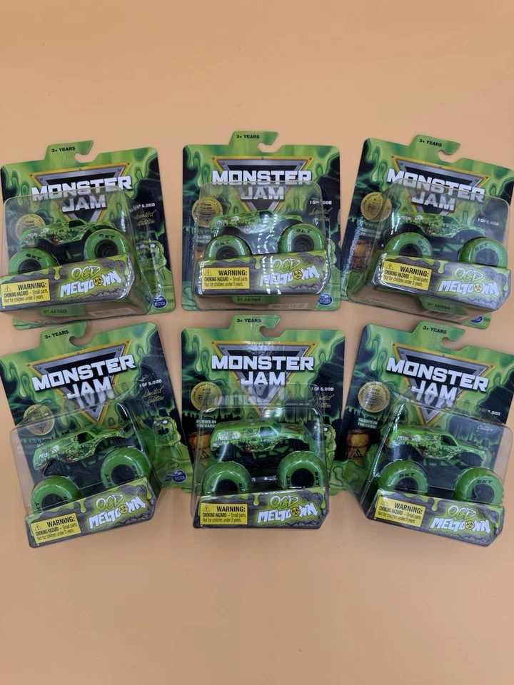 2021 Spin Master Monster Jam OCD Meltdown Limited 1/5000 Glow in Dark Tires