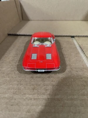 Kinsmart 1/36 Scale Red 1963 Corvette Sting Ray Pull Back Diecast Toy Car - Image 1 of 4