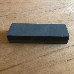 Unbranded Dual Grit Hone Honing Sharpening Stone 2" x 6" x 1" Chipping 15 Oz Vtg - Picture 1 of 20